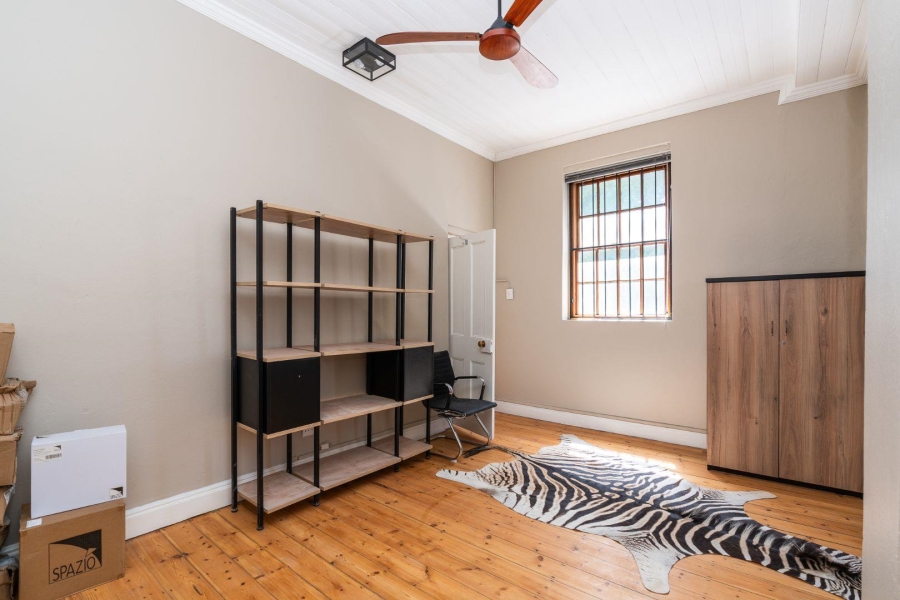 To Let commercial Property for Rent in Gardens Western Cape